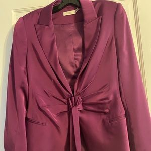 Ramy Brooks jacket, hugs waist, low cut.  Gorgeous color…pristine condition
